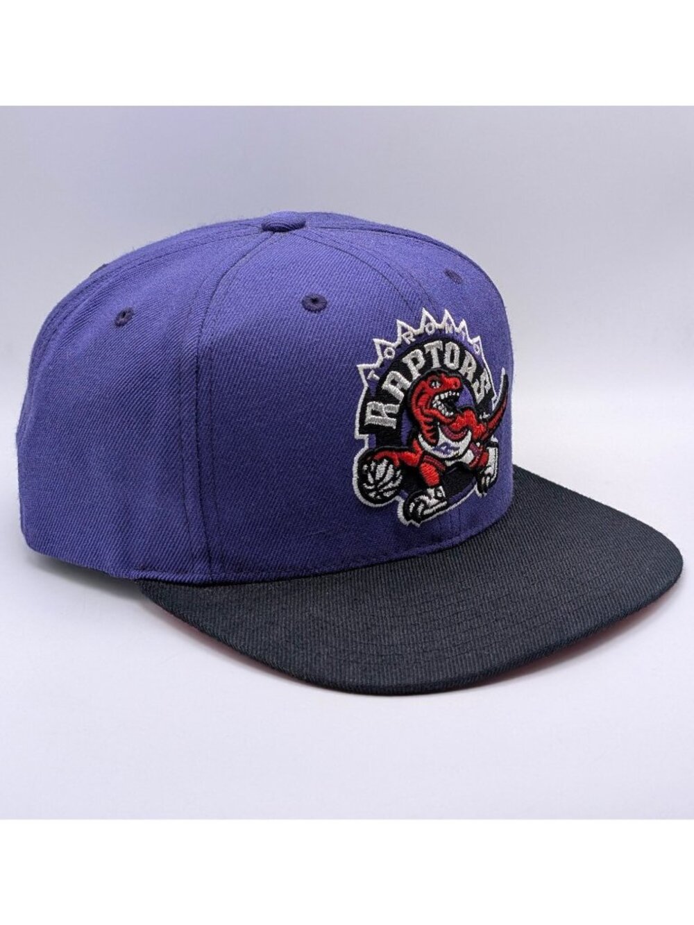 Toronto Raptors Mitchell & Ness Snapback Hat Purple Black Retro 90s Y2K Unisex